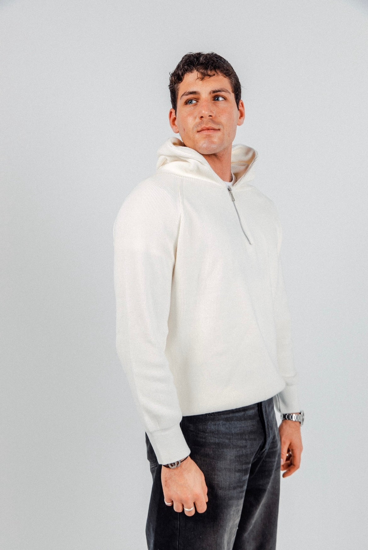 White James Knitted Overhead