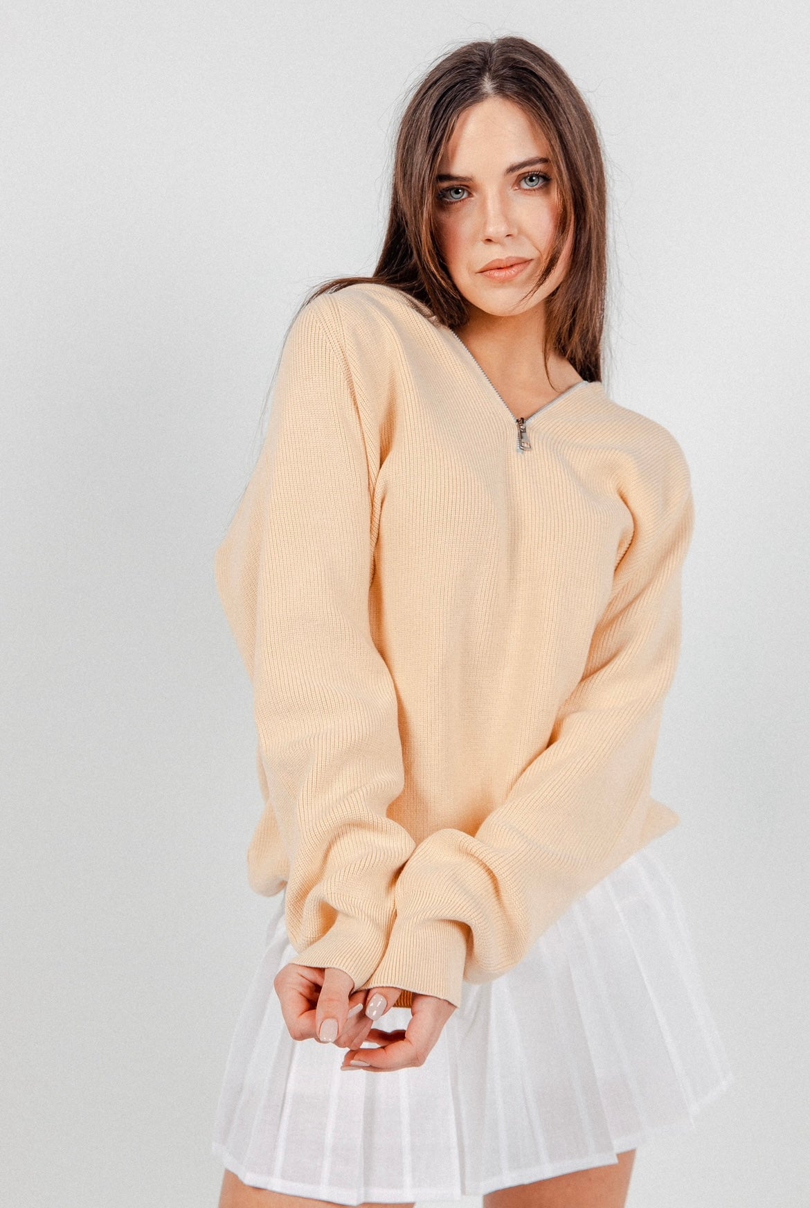 Beige James Knitted Overhead